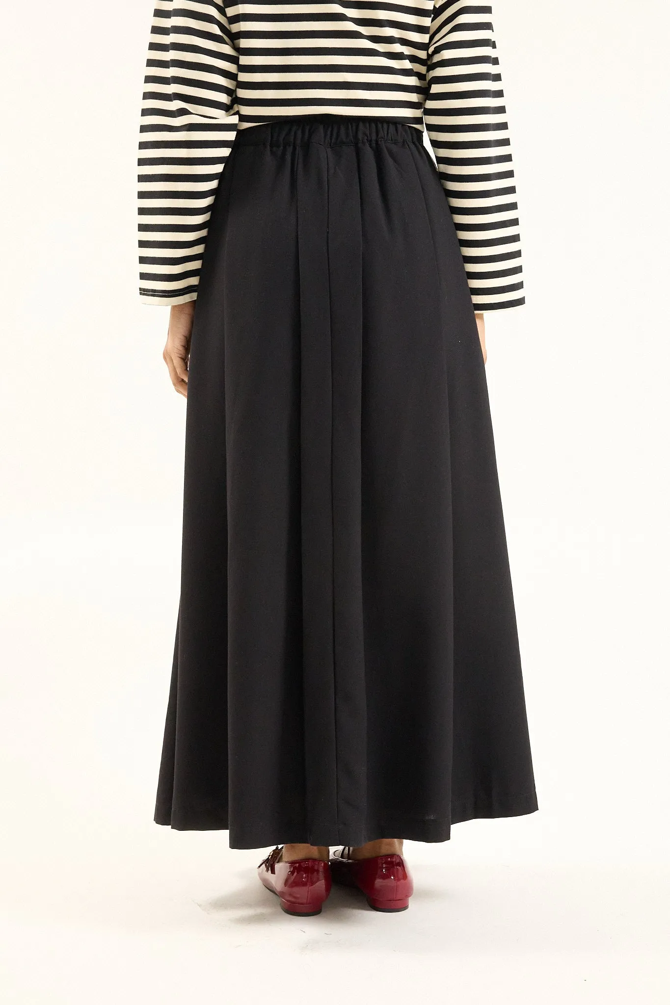 Black Box Pleated Skirt - Women's