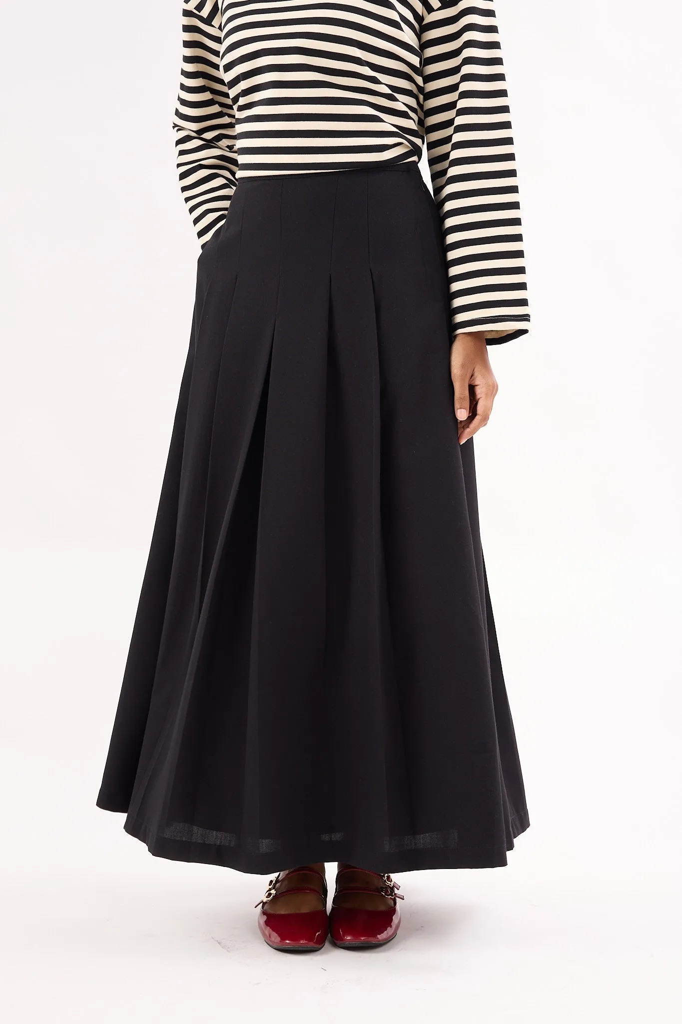 Black Box Pleated Skirt - Women's