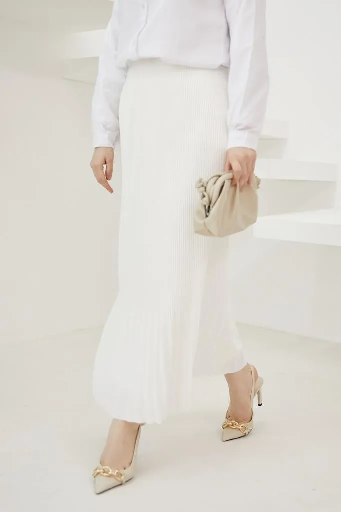 BNG Women - Pleated Hijab Skirt White - Clermont
