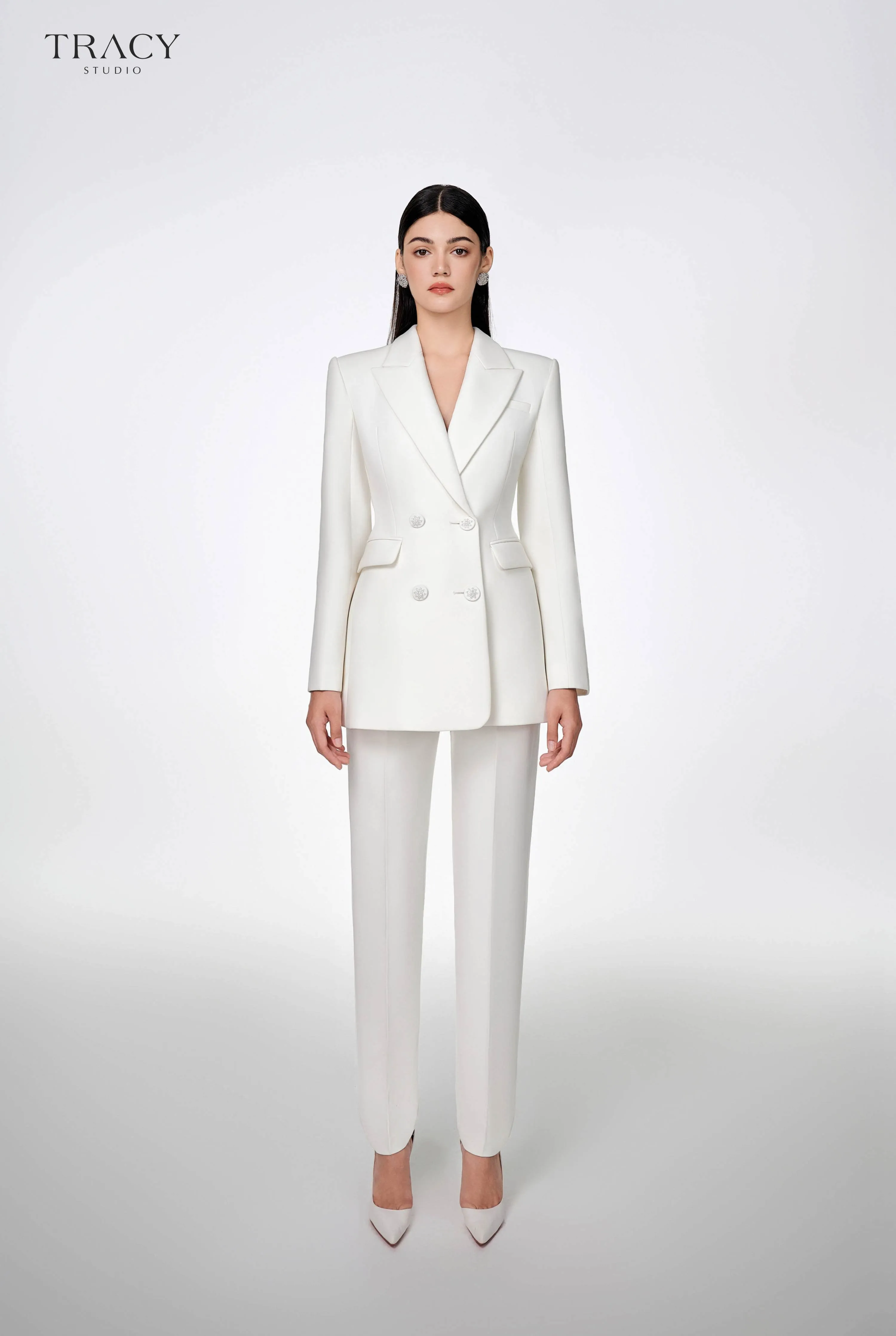 Classic Double-Breasted Peak Lapel Four Button Suit