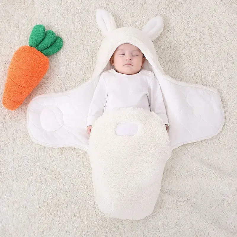 Cross border mother and baby products, newborn lamb plush blanket, baby cotton clip, autumn and winter thickened split leg sleeping bag, baby blanket