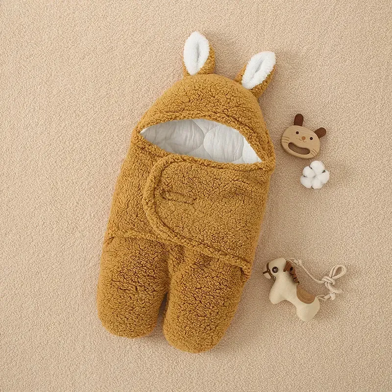 Cross border mother and baby products, newborn lamb plush blanket, baby cotton clip, autumn and winter thickened split leg sleeping bag, baby blanket